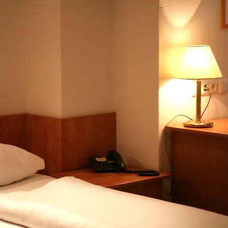 Mariaweiler Hof Hotel 3*