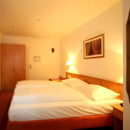 Hotel Mariaweiler Hof 3*