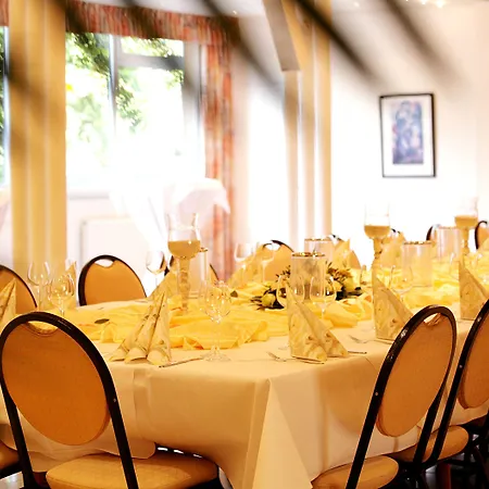 Mariaweiler Hof 3* Düren - Eifel