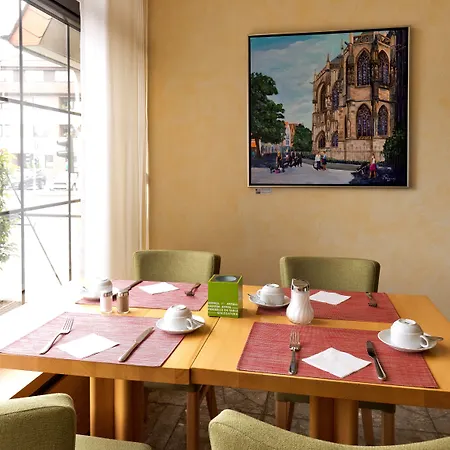 Mariaweiler Hof Hotel 3*