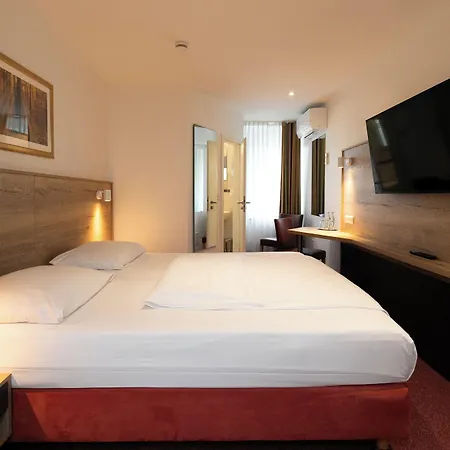 Mariaweiler Hof 3* Düren - Eifel