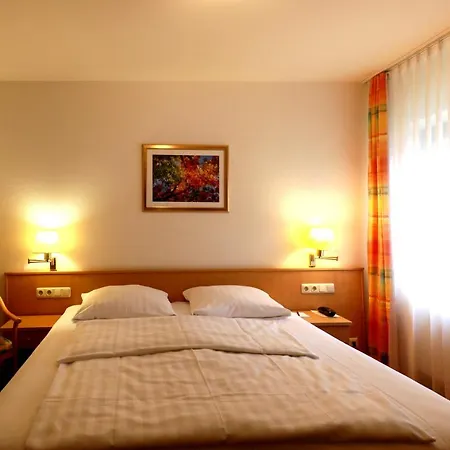 Mariaweiler Hof Hotel 3*