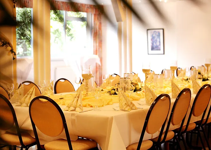 马瑞亚拉霍夫酒店 3* Düren - Eifel